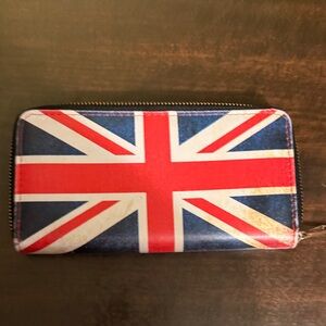 Union Jack Clutch Wallet